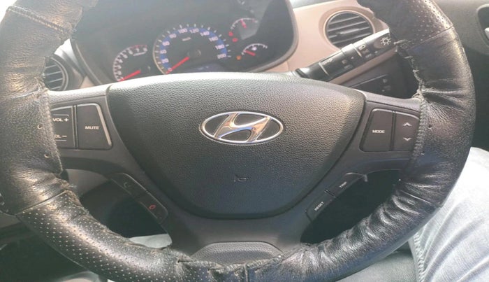 2014 Hyundai Xcent S (O) 1.2, Petrol, Manual, 55,771 km, interior