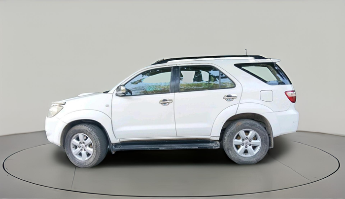 2011 Toyota Fortuner 3.0 4X4 MT, Diesel, Manual, 3,37,108 km, exterior