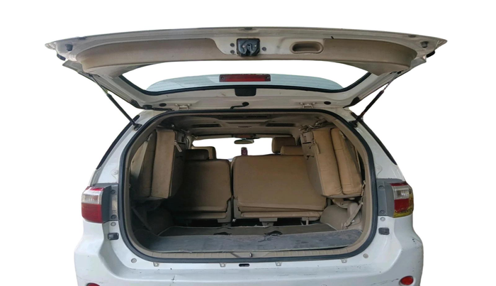2011 Toyota Fortuner 3.0 4X4 MT, Diesel, Manual, 3,37,108 km, exterior