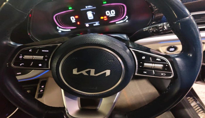 2022 KIA CARENS LUXURY PLUS 1.5 DIESEL 6 STR, Diesel, Manual, 69,385 km, interior