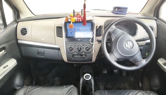2013 Maruti Wagon R 1.0 LXI CNG, CNG, Manual, 1,04,134 km, interior