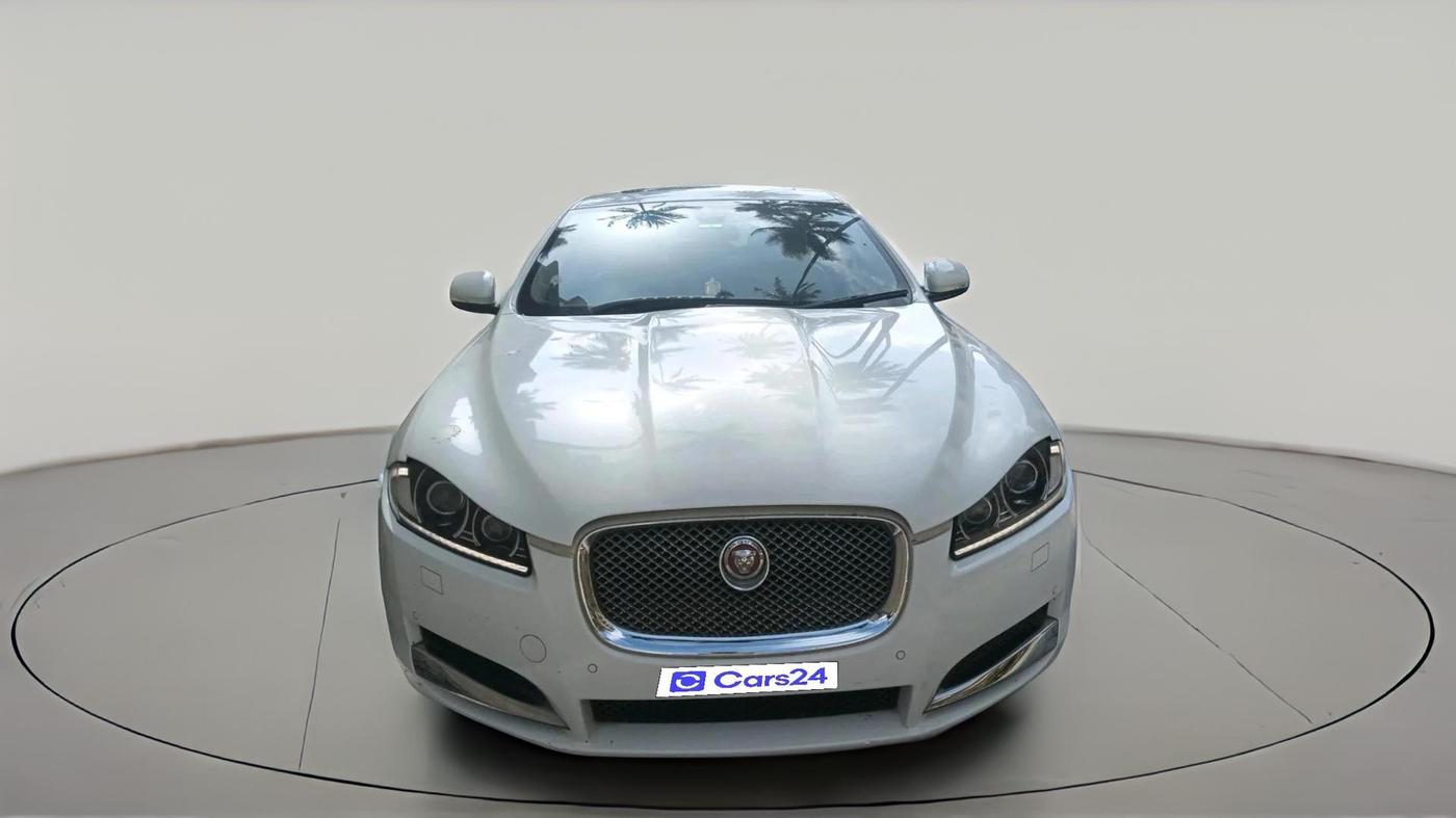 2014 Jaguar XF 2.2 DIESEL LUXURY, Diesel, Automatic, 88,904 km, exterior