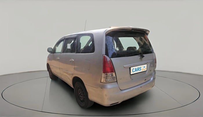 2011 Toyota Innova 2.5 G2 7STR, Diesel, Manual, 1,32,416 km, exterior