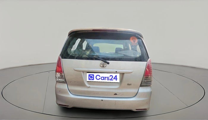 2011 Toyota Innova 2.5 G2 7STR, Diesel, Manual, 1,32,416 km, exterior