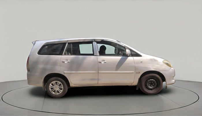 2011 Toyota Innova 2.5 G2 7STR, Diesel, Manual, 1,32,416 km, exterior