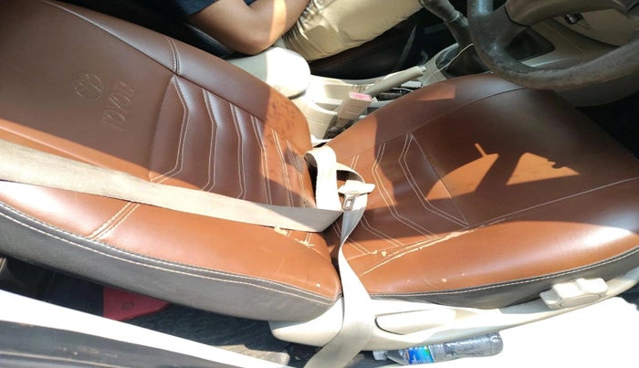 2011 Toyota Innova 2.5 G2 7STR, Diesel, Manual, 1,32,416 km, interior