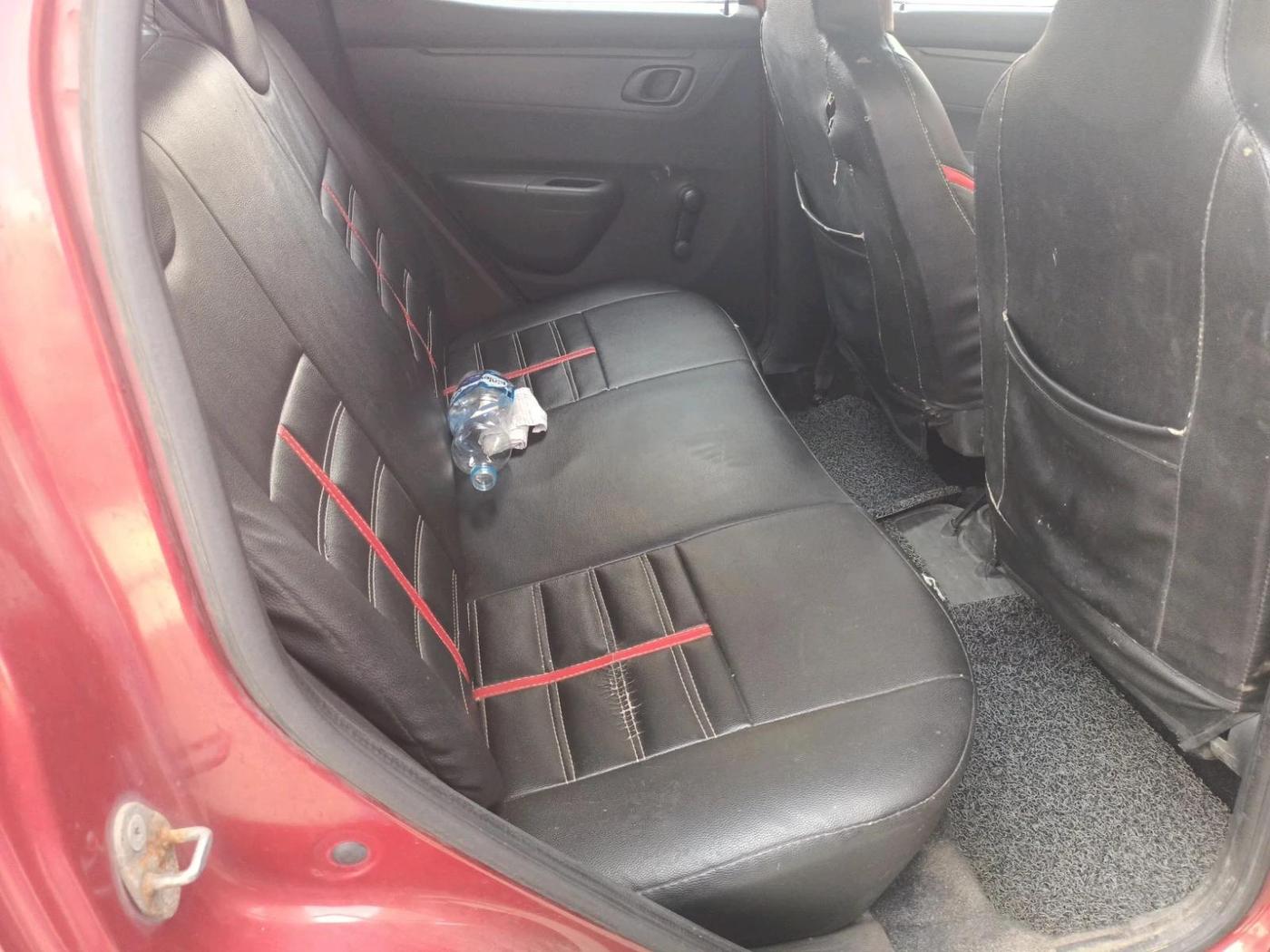 2016 Renault Kwid RXT 0.8, Petrol, Manual, 76,250 km, interior