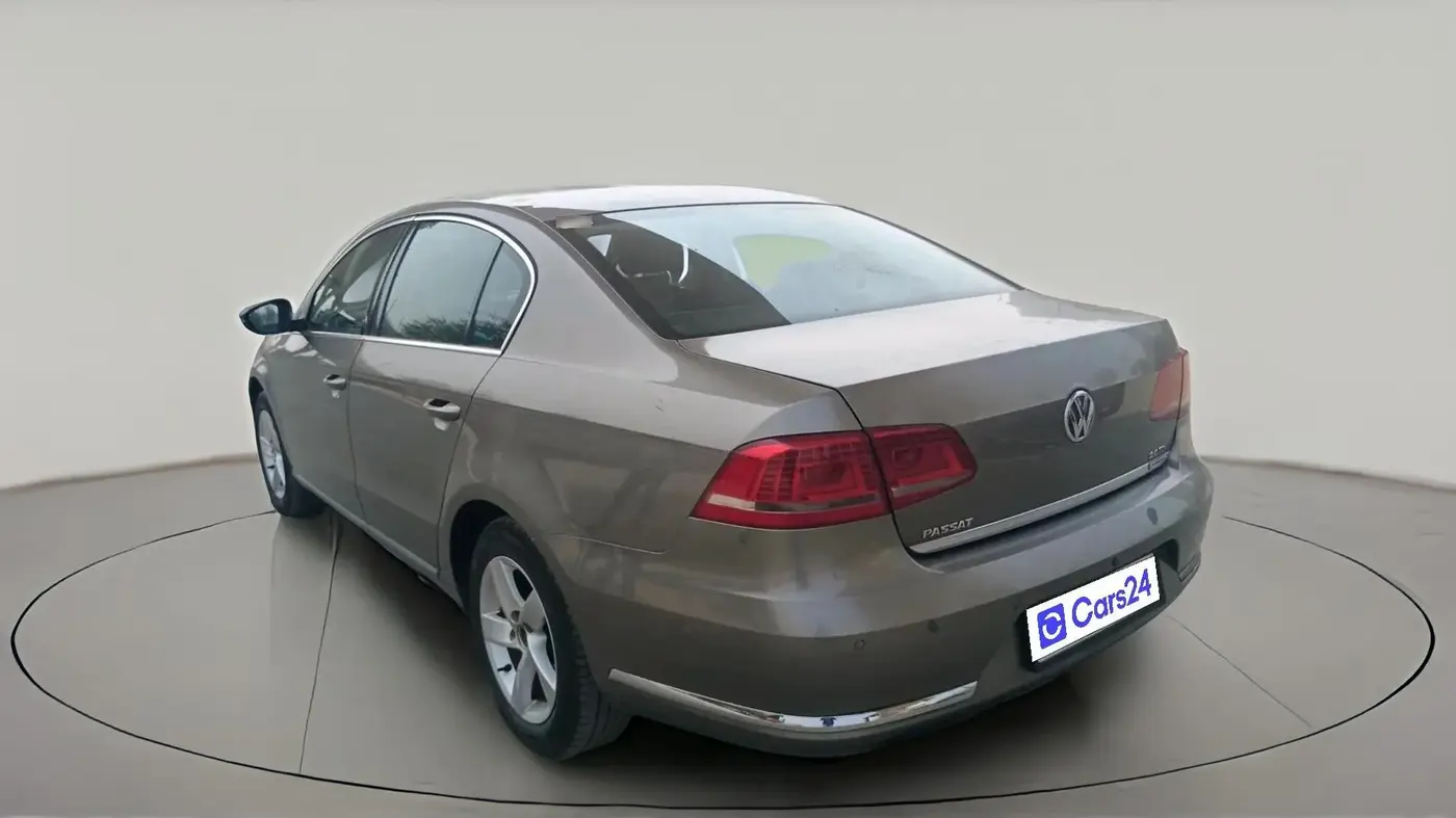 2012 Volkswagen Passat 2.0 PD DSG, Diesel, Automatic, 70,368 km, exterior