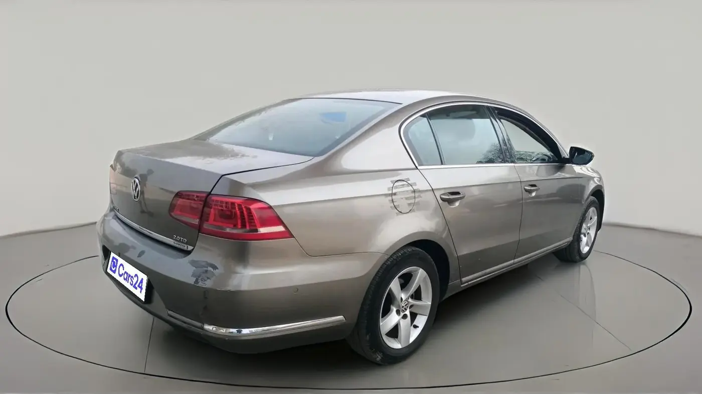 2012 Volkswagen Passat 2.0 PD DSG, Diesel, Automatic, 70,368 km, exterior