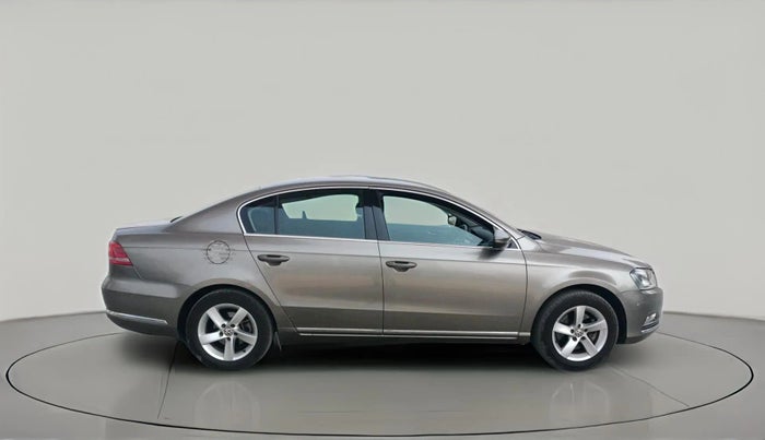 2012 Volkswagen Passat 2.0 PD DSG, Diesel, Automatic, 70,368 km, exterior