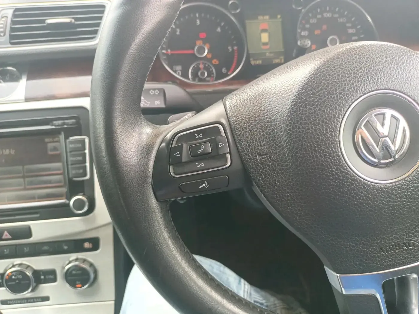 2012 Volkswagen Passat 2.0 PD DSG, Diesel, Automatic, 70,368 km, interior