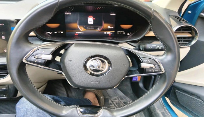 2022 Skoda SLAVIA STYLE 1.0L TSI MT, Petrol, Manual, 27,095 km, interior