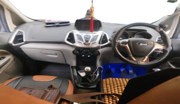 2017 Ford Ecosport TITANIUM 1.5L DIESEL, Diesel, Manual, 1,04,441 km, interior