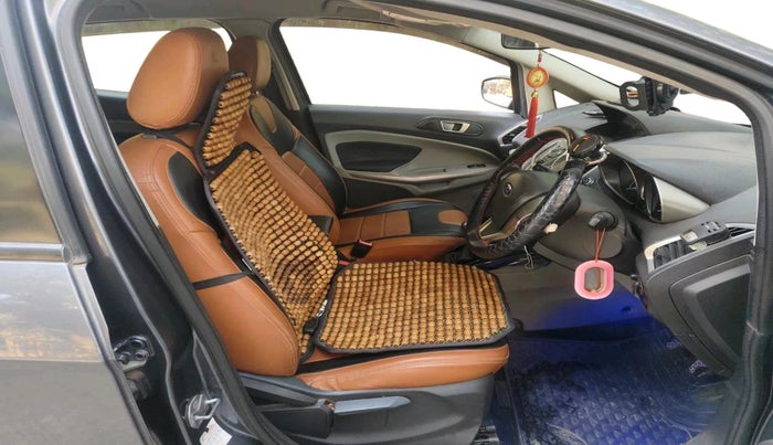 2017 Ford Ecosport TITANIUM 1.5L DIESEL, Diesel, Manual, 1,04,441 km, interior