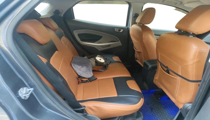 2017 Ford Ecosport TITANIUM 1.5L DIESEL, Diesel, Manual, 1,04,441 km, interior