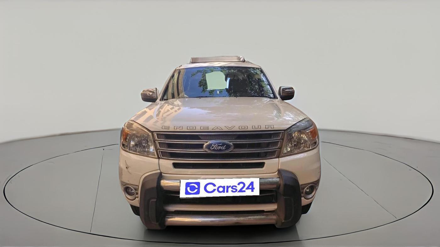 2013 Ford Endeavour 3.0L 4X2 AT, Diesel, Automatic, 1,12,500 km, exterior