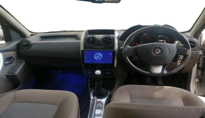 2017 Renault Duster RXL PETROL, Petrol, Manual, 28,686 km, interior
