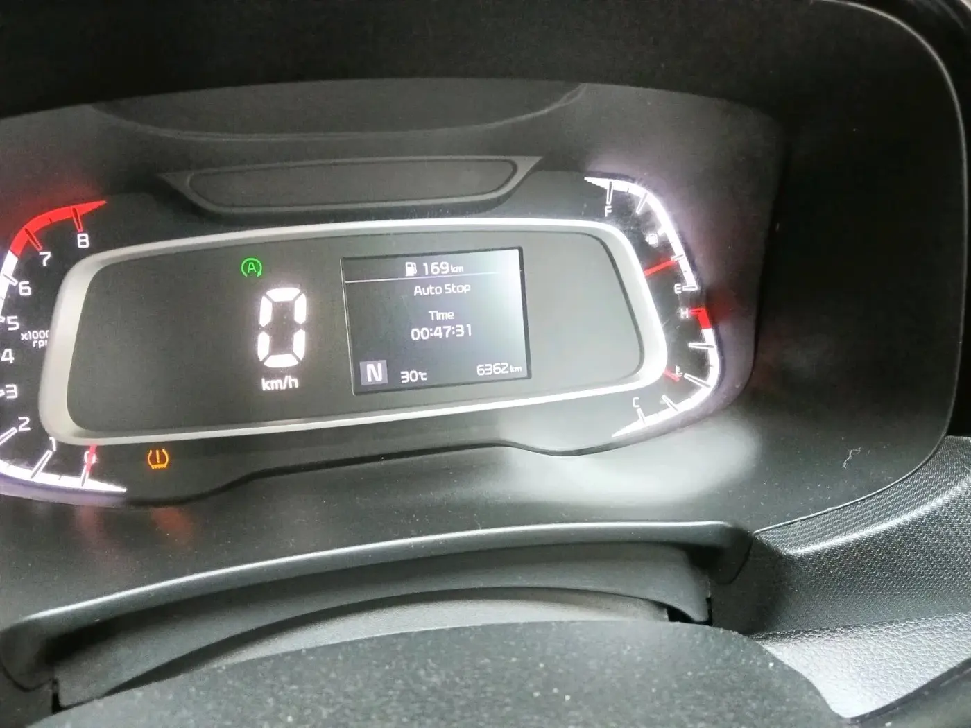 2023 KIA SONET HTK PLUS 1.0 IMT, Petrol, Manual, 6,361 km, interior