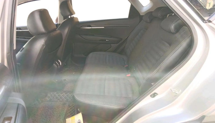 2023 KIA SONET HTK PLUS 1.0 IMT, Petrol, Manual, 6,361 km, interior