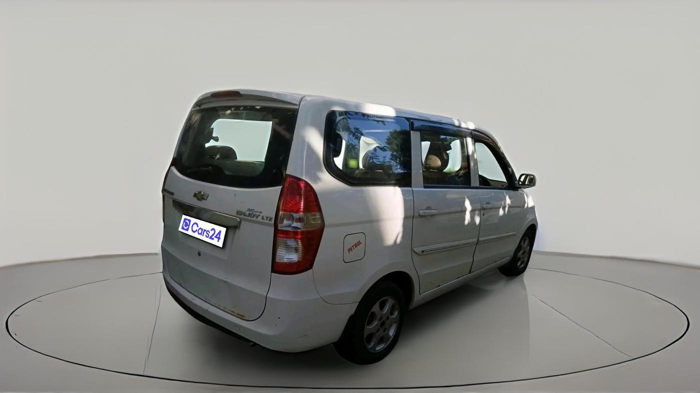 2013 Chevrolet Enjoy 1.4 LTZ 7 STR, Petrol, Manual, 39,882 km, exterior