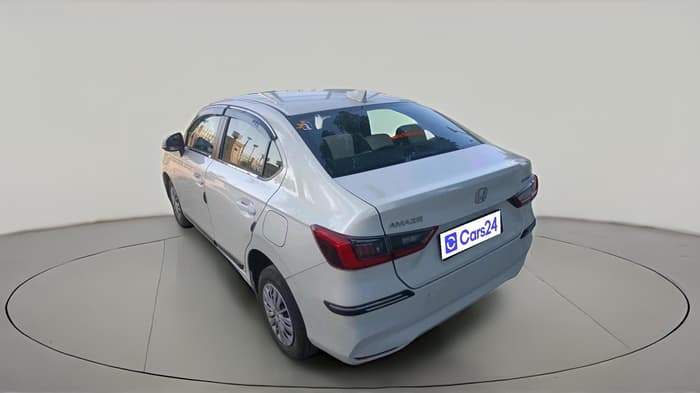 2025 Honda Amaze V 1.2 Petrol CVT, Petrol, Automatic, 2,980 km, exterior