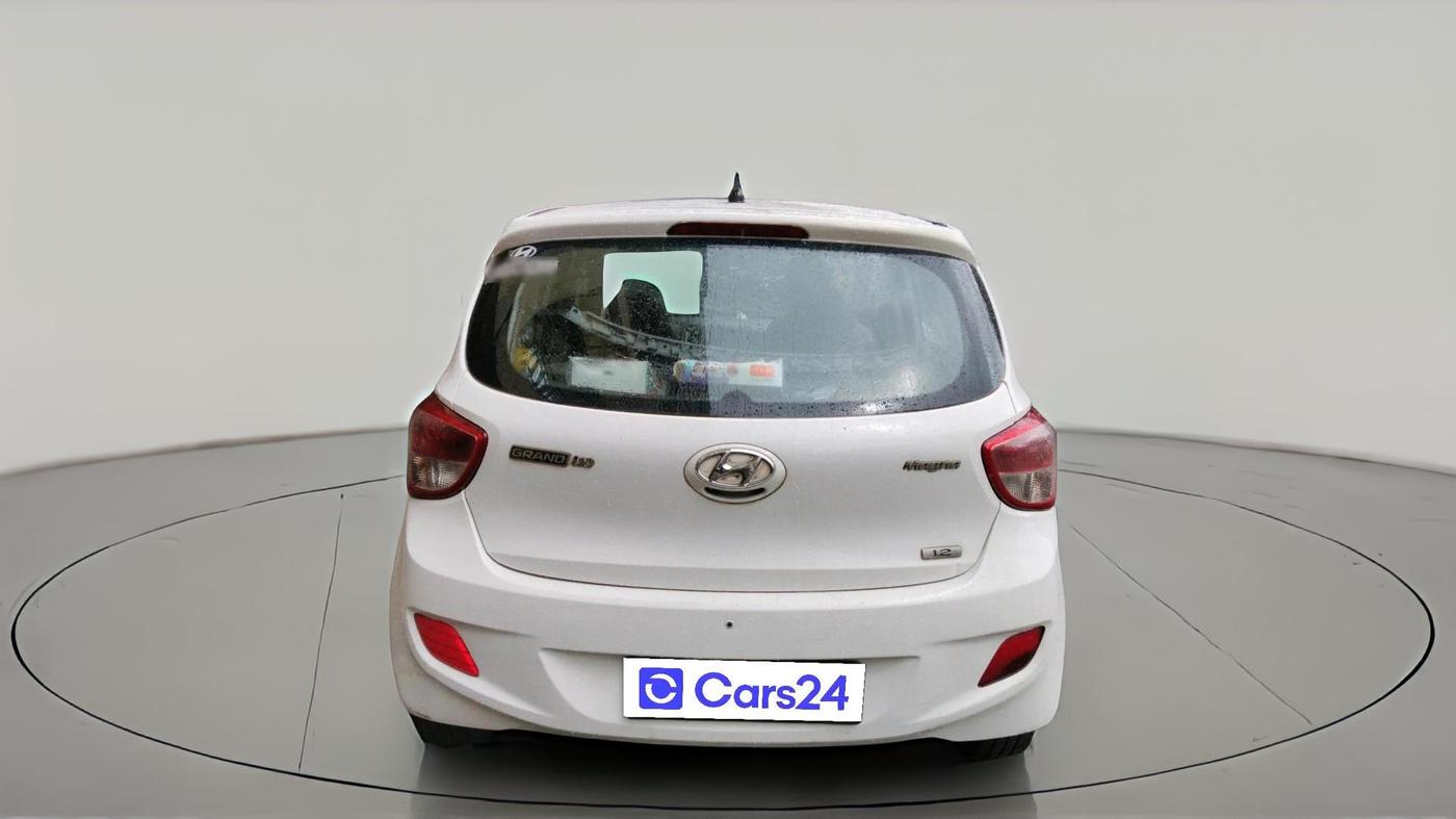 2013 Hyundai Grand i10 MAGNA 1.2 KAPPA VTVT, Petrol, Manual, 1,26,084 km, exterior