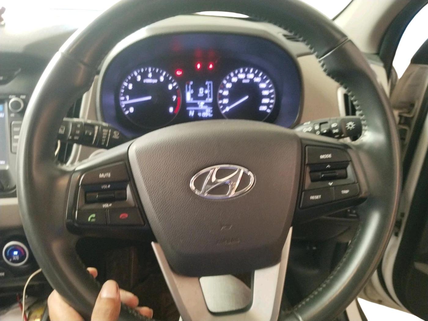 2018 Hyundai Creta SX PLUS AT 1.6 PETROL, Petrol, Automatic, 41,994 km, interior
