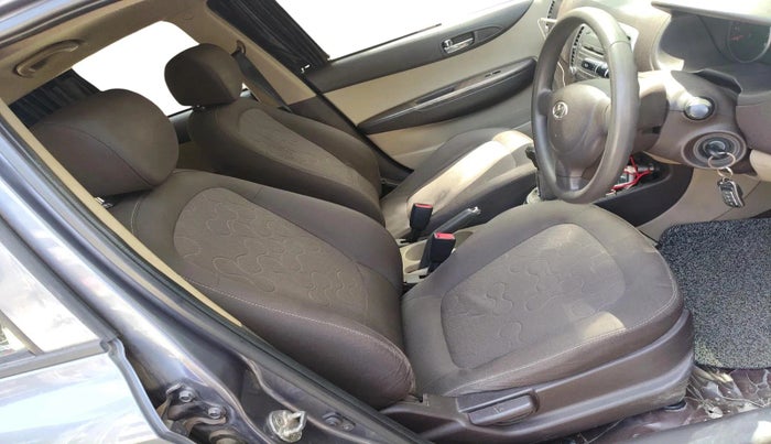 2011 Hyundai i20 MAGNA 1.2, Petrol, Manual, 91,472 km, interior