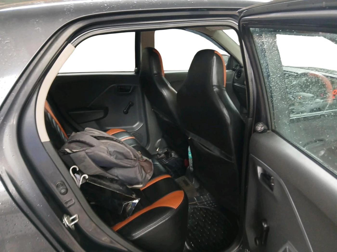 2023 Maruti Alto K10 VXI CNG, CNG, Manual, 25,002 km, interior