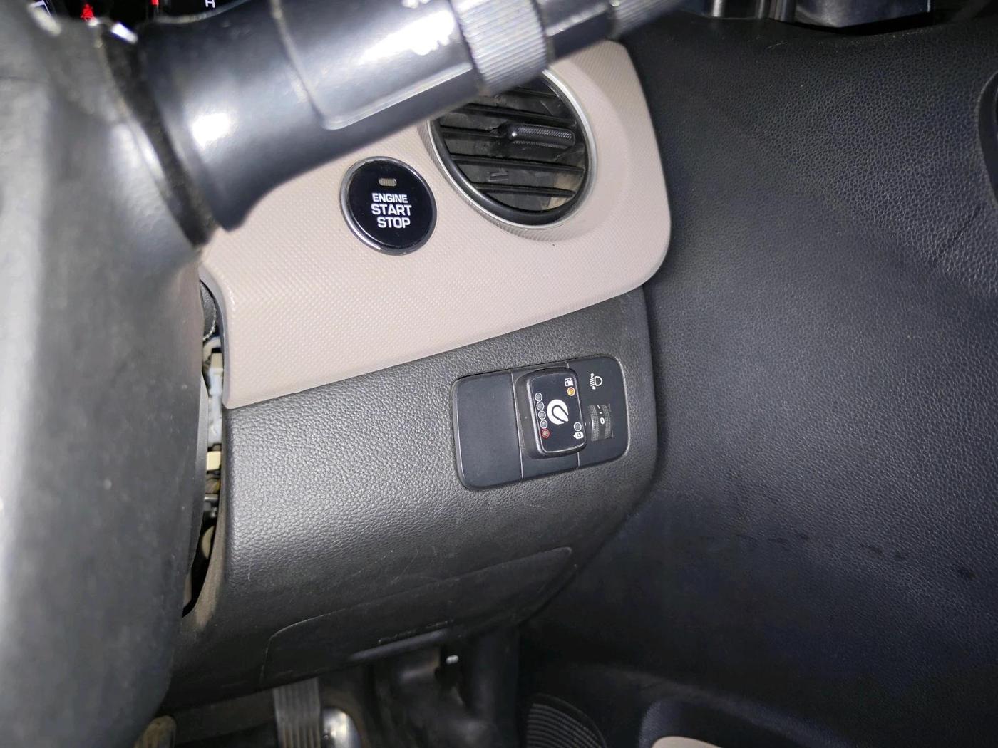 2016 Hyundai Grand i10 ASTA AT 1.2 KAPPA VTVT, CNG, Automatic, 1,12,716 km, interior