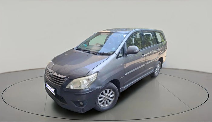 2012 Toyota Innova 2.5 VX 7 STR, Diesel, Manual, 2,14,801 km, exterior