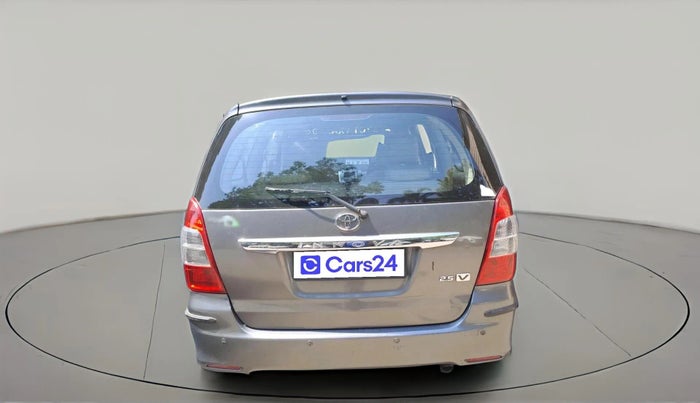 2012 Toyota Innova 2.5 VX 7 STR, Diesel, Manual, 2,14,801 km, exterior