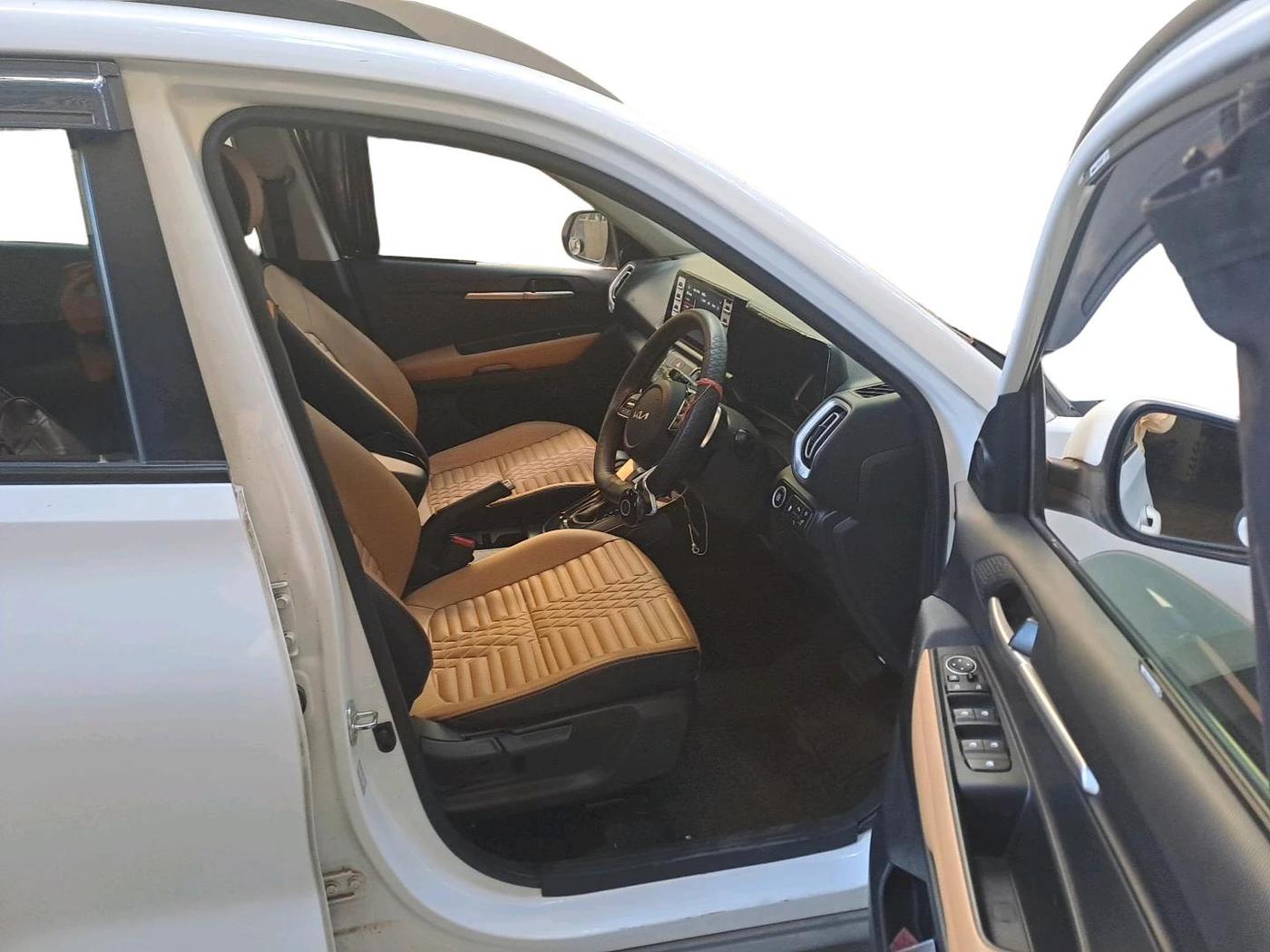 2025 KIA SONET 	 HTX 1.0 TURBO DCT, Petrol, Automatic, 17,207 km, interior