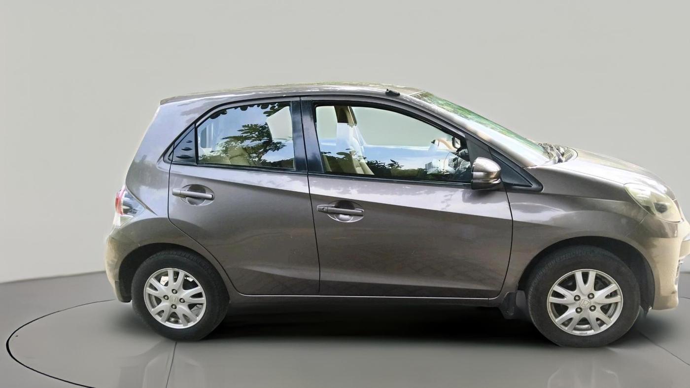 2014 Honda Brio VX AT, Petrol, Automatic, 46,288 km, exterior