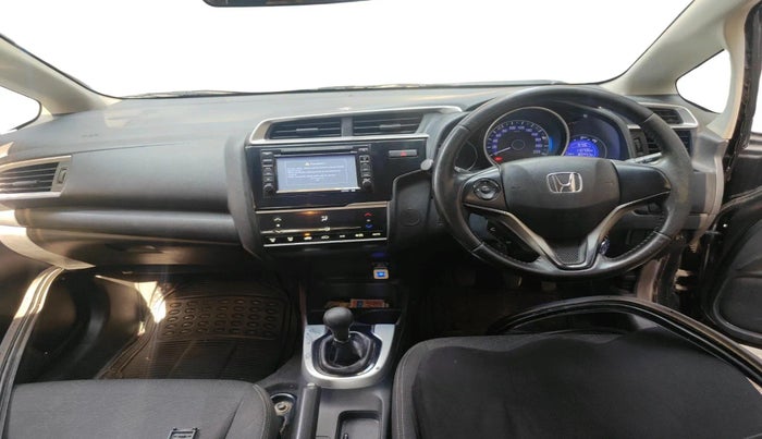 2017 Honda Jazz 1.2L I-VTEC VX, CNG, Manual, 1,10,705 km, interior