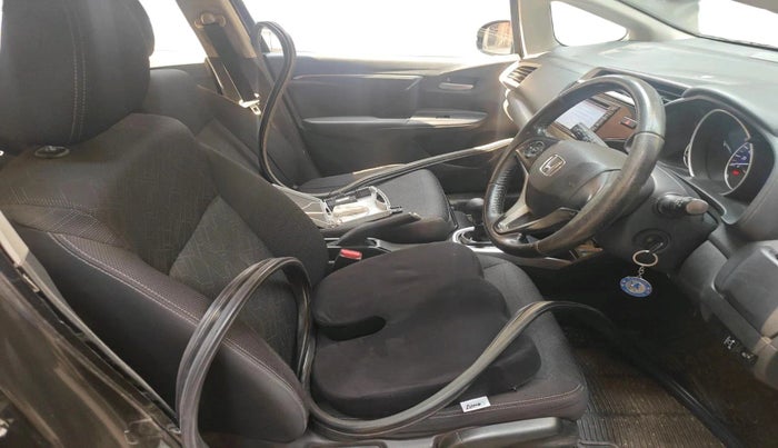 2017 Honda Jazz 1.2L I-VTEC VX, CNG, Manual, 1,10,705 km, interior