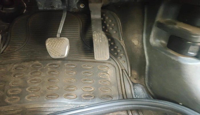 2017 Honda Jazz 1.2L I-VTEC VX, CNG, Manual, 1,10,705 km, interior