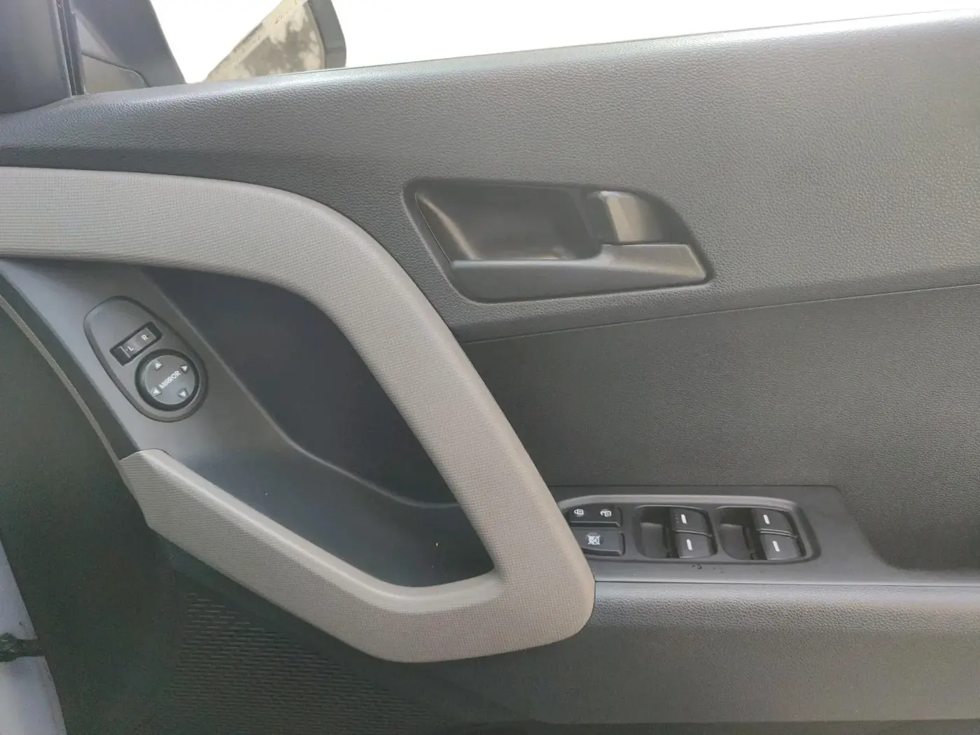2016 Hyundai Creta E PLUS 1.6 PETROL, Petrol, Manual, 16,235 km, interior