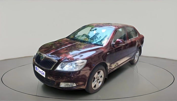 2012 Skoda Laura L&K 2.0 TDI AT, Diesel, Automatic, 2,06,282 km, exterior