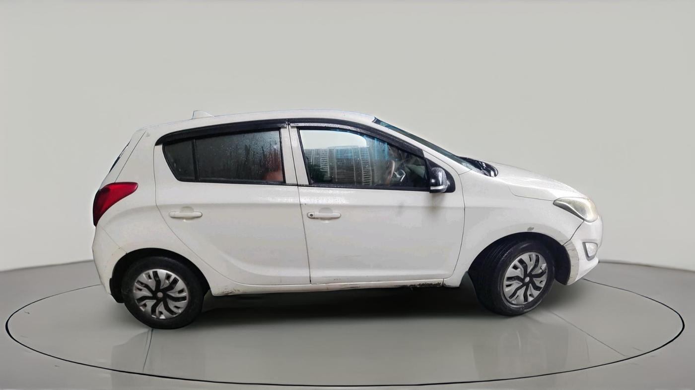 2013 Hyundai i20 MAGNA 1.2, Petrol, Manual, 55,238 km, exterior