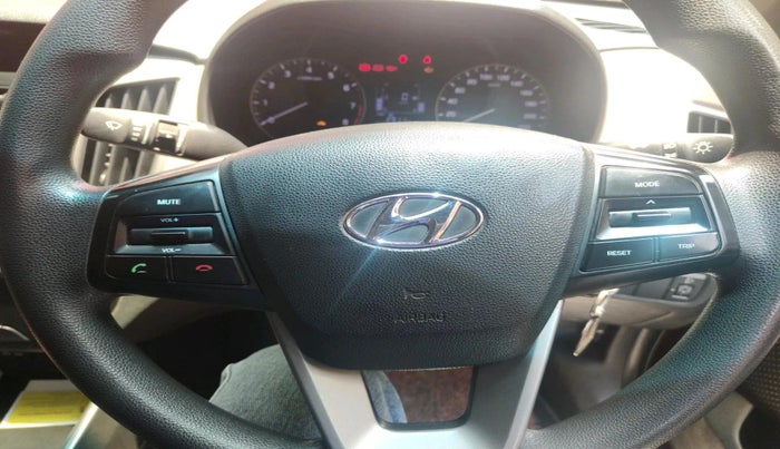 2017 Hyundai Creta E PLUS 1.6 PETROL, Petrol, Manual, 84,106 km, interior