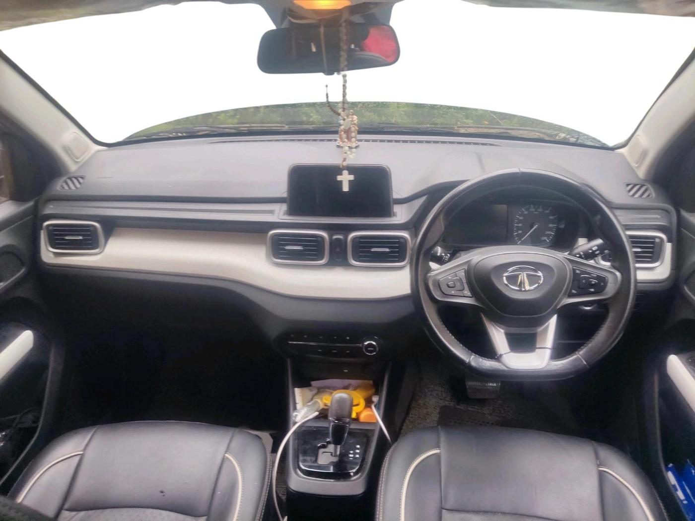 2023 Tata PUNCH CREATIVE  AMT, Petrol, Automatic, 26,203 km, interior