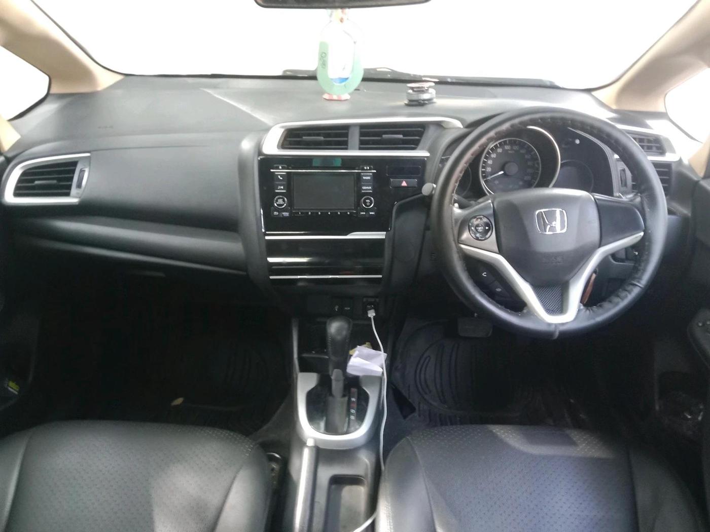 2017 Honda Jazz 1.2L I-VTEC V AT, Petrol, Automatic, 52,765 km, interior