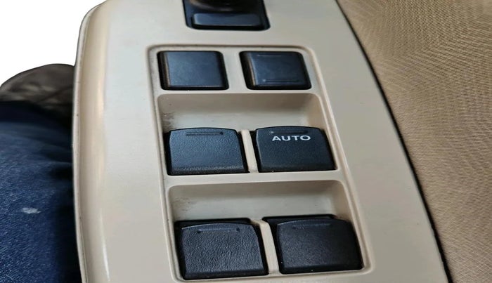 2018 Maruti Ertiga VXI CNG, CNG, Manual, 74,000 km, interior