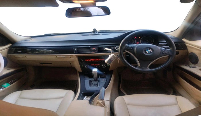 2011 BMW 3 Series 320d, Diesel, Automatic, 1,56,573 km, interior