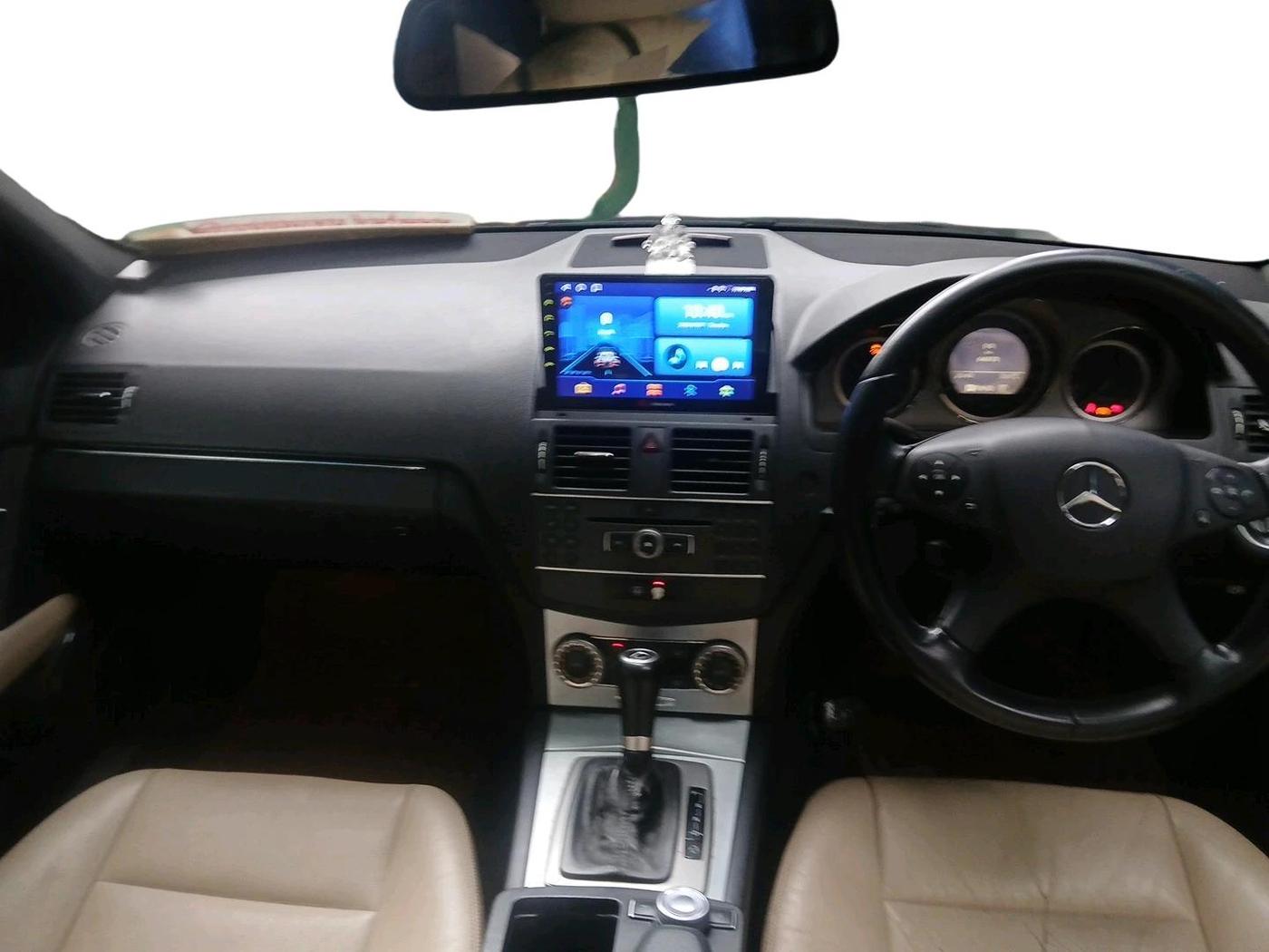2011 Mercedes Benz C Class C 200 CGI ELEGANCE, Petrol, Automatic, 66,878 km, interior