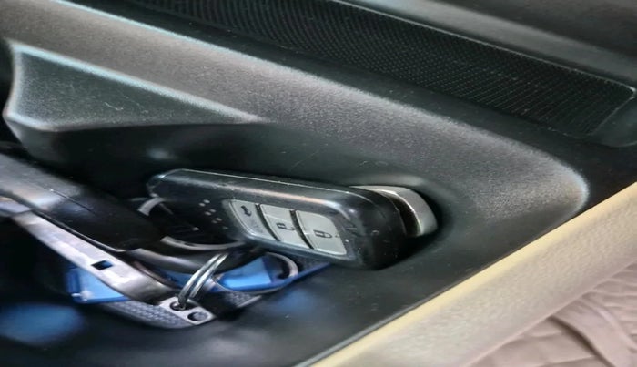 2021 Honda City 1.5L I-VTEC V MT 5TH GEN, Petrol, Manual, 62,592 km, interior