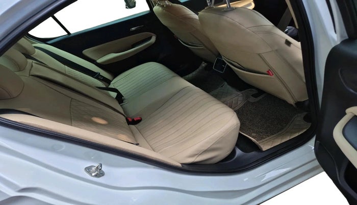 2021 Honda City 1.5L I-VTEC V MT 5TH GEN, Petrol, Manual, 62,592 km, interior