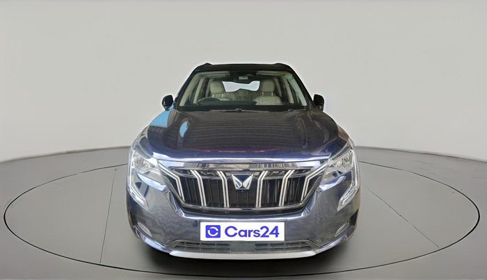 2025 Mahindra XUV700 AX 7 LUXURY D AT 7 STR, Diesel, Automatic, 3,971 km, exterior