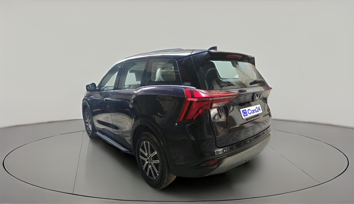 2025 Mahindra XUV700 AX 7 LUXURY D AT 7 STR, Diesel, Automatic, 3,971 km, exterior